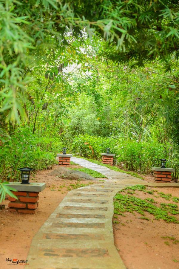 Naturaliza Sigiriya Eksteriør bilde
